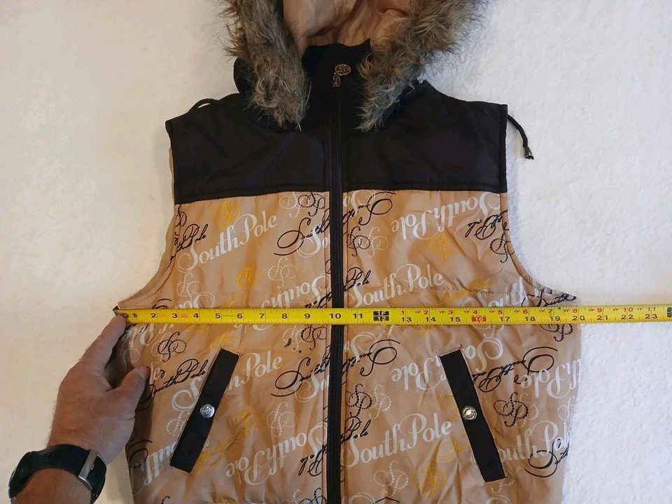 Y2K SOUTH POLE Full Zip Faux Fur Hoodie Logo Print Puffer Vest Women's Size L - Image 4 of 4