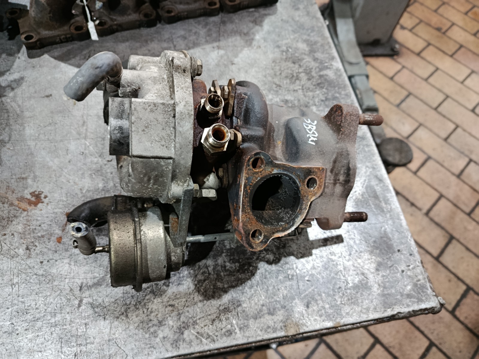AUDI A4 B5 8D2 1.8T VW PASSAT 3B 058145703DV 06A145703B, Alanko 10900033
