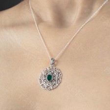 Sterling Silver 925 Oval Emerald Gemstone Pendant Necklace Vintage Design