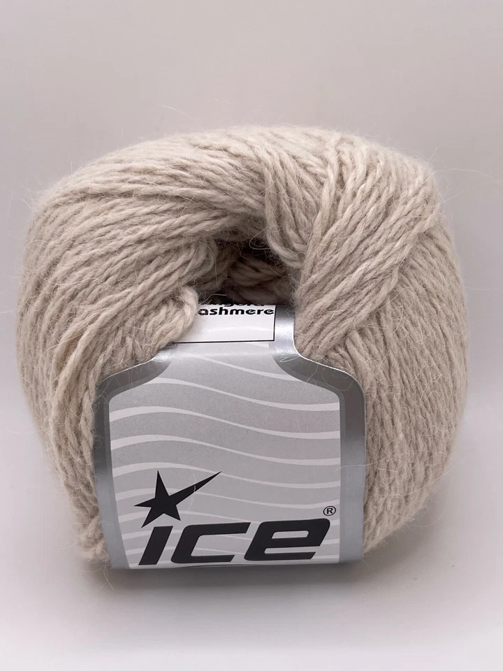 Hilos de hielo beige claro de cachemir angora 68756 mezcla de lujo peso deportivo 50 gr 218 yardas Foto 2 de 4