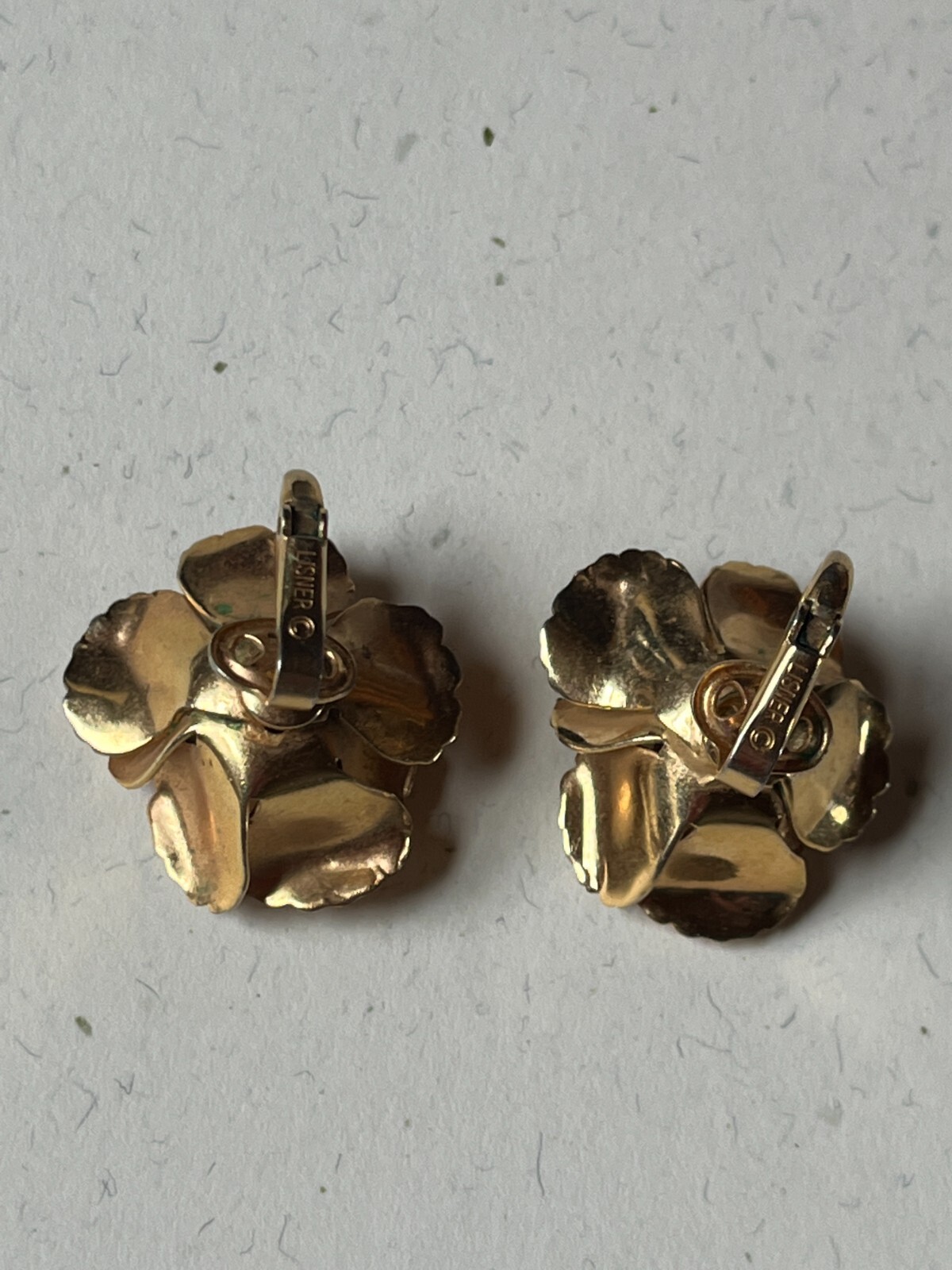 Vintage Large Lisner Signed Dimensional Goldtone … - image 6