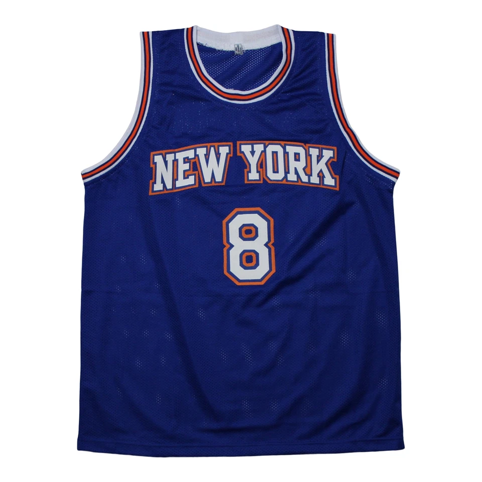 Camiseta firmada por Kemba Walker (certificado de autenticidad JSA) Foto 2 de 2