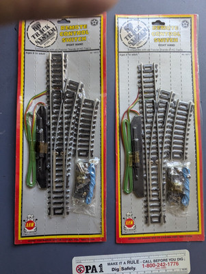 HO Scale Model Railroad track
