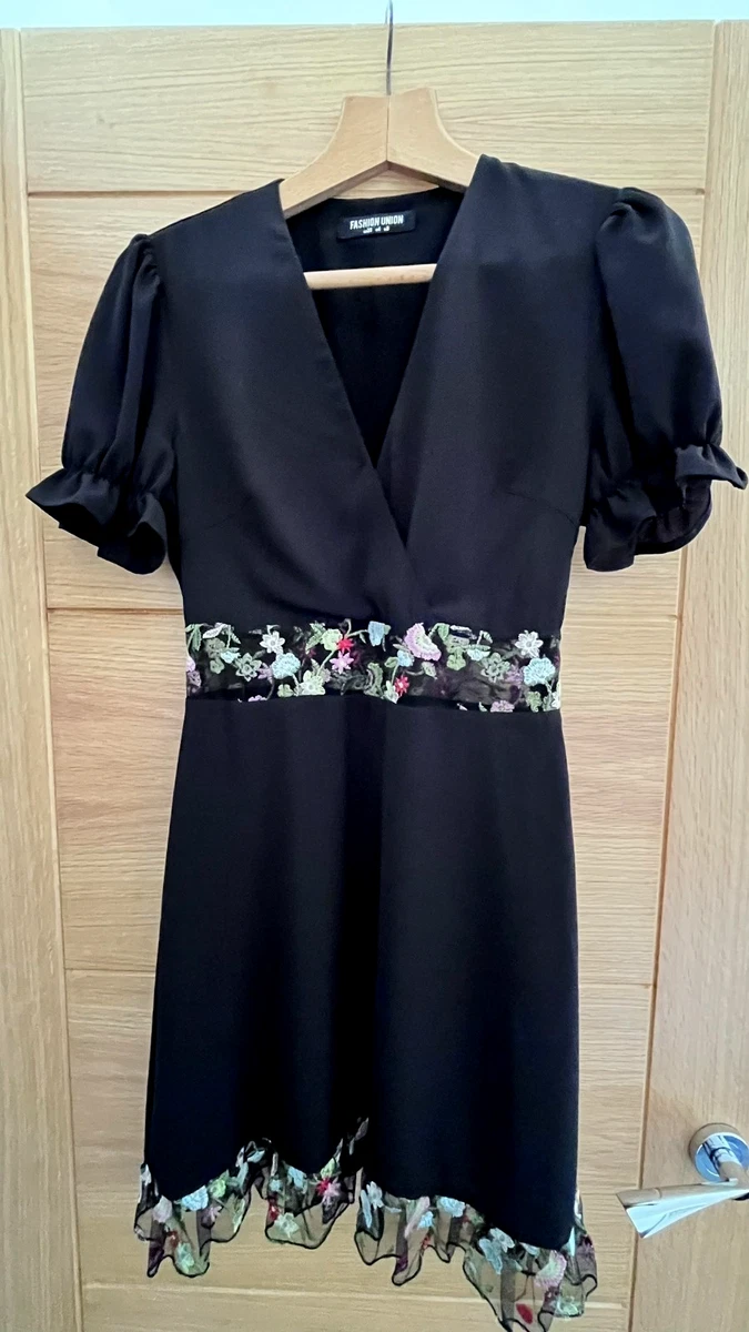 fashion union lace dress A LACE DRESS BY FASHION UNION