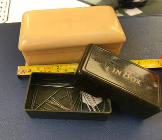 Bakelite 4.5 in hinged cream box Pin Box Made in England 1940’s