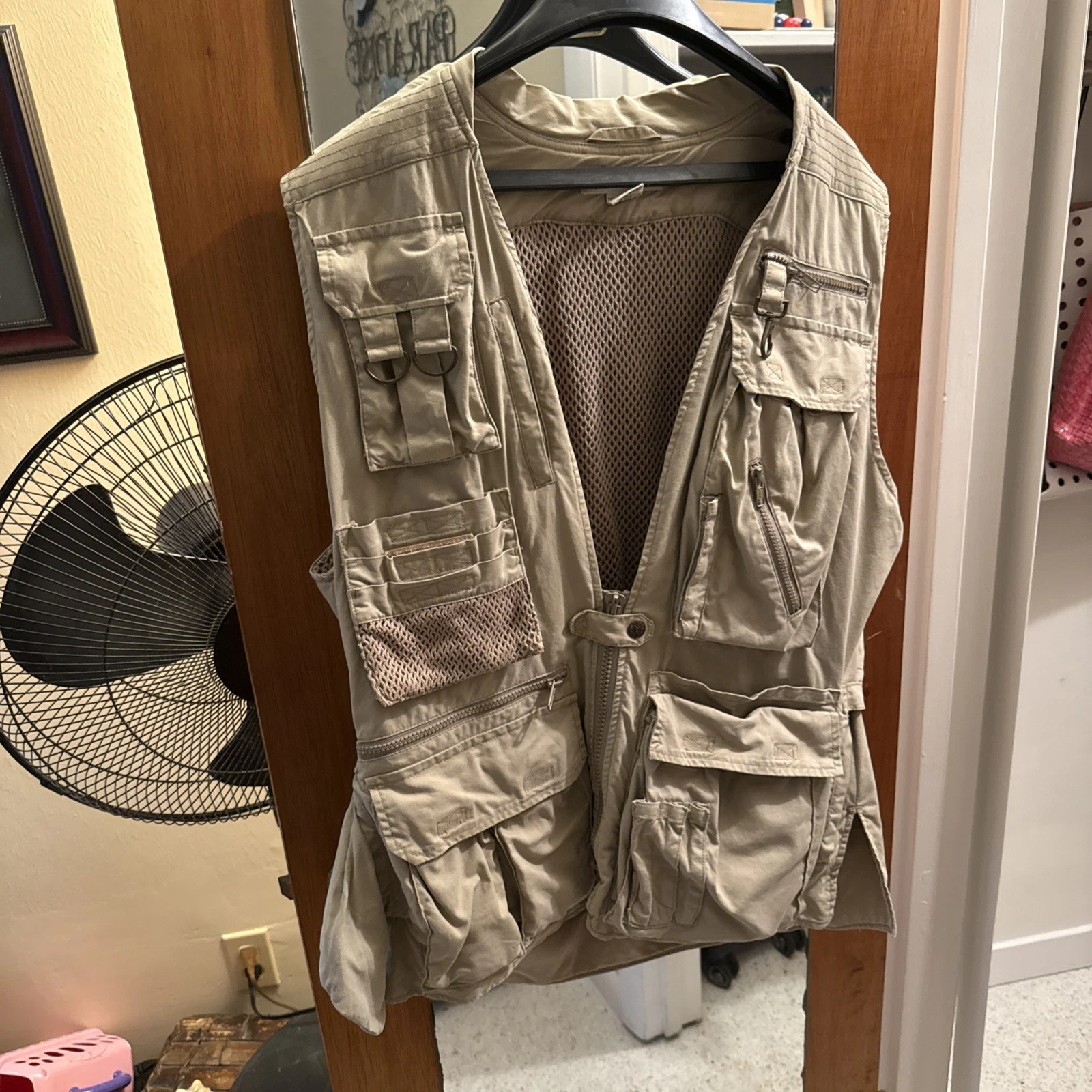 Banana Republic Photography Fishing Vest Safari Outdoor Vented Multi Pocket