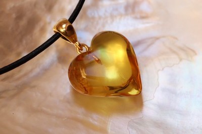 TOP Bernstein - Herz - 21 x 21 mm - Amber - Trachten - Anhänger - Silber 925 vg.