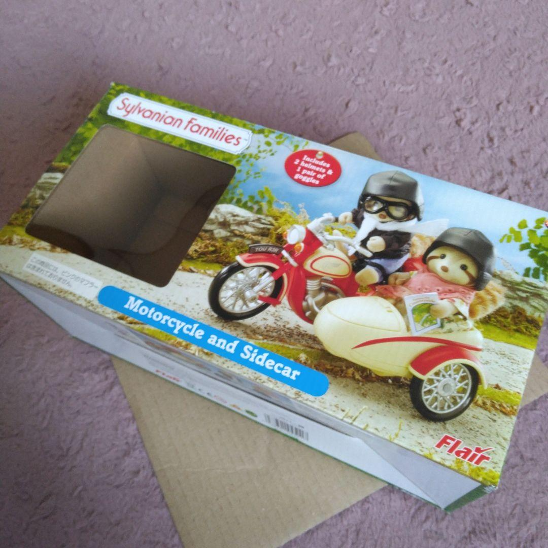 Sylvanian Families Motorcycle & Sidecar Raccoon Dolls toy with Box