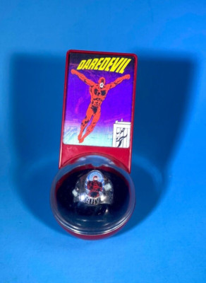 Vintage Marvel Flickers Daredevil Sense Collectible Metal Ring & Stand 2004 WD07