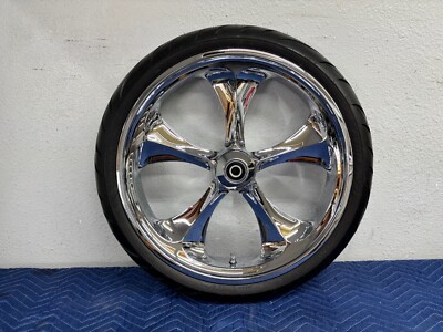 Forged Tec Creation 5 chrome single disc wide glide 3/4 bearing, with tire 