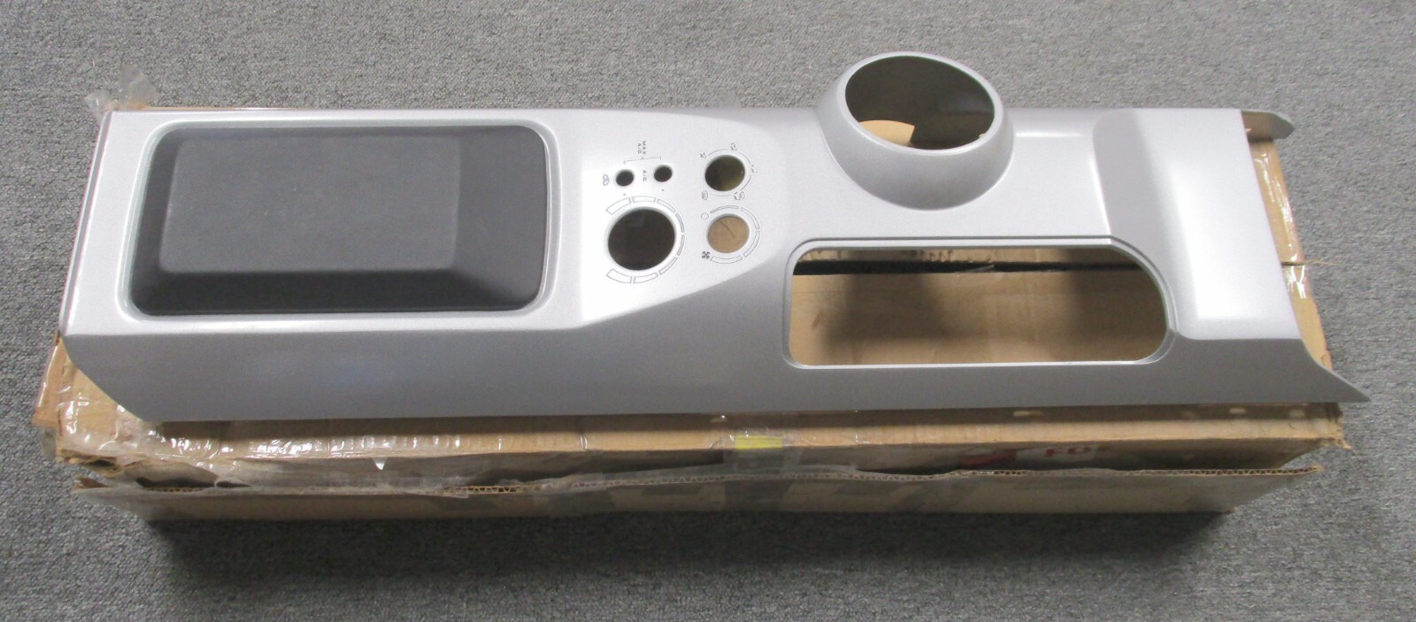 2005,2006 FORD GT GT40 SUPERCAR FACTORY CENTER CONSOLE RESTORED OBSOLETE 05/06