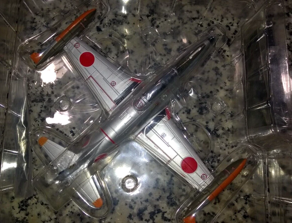 Falcon Models T-33 Shooting Star JASDF " 71-5239 " FA 722013 escala 1:72 nuevo en caja Foto 3 de 4