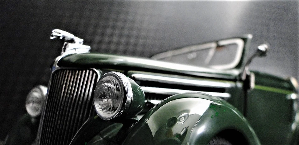 Coche antiguo Ford 1 1940 vintage personalizado modelo 43 de metal 12 T 24 18 GT Foto 3 de 4