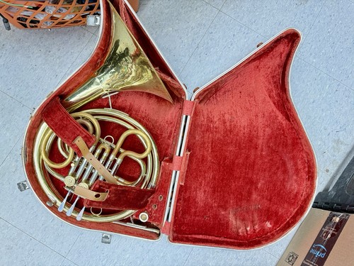 OLDS AMBASSADOR SINGLE 3-VALVE MELLOPHONE w/ Case FOR PARTS