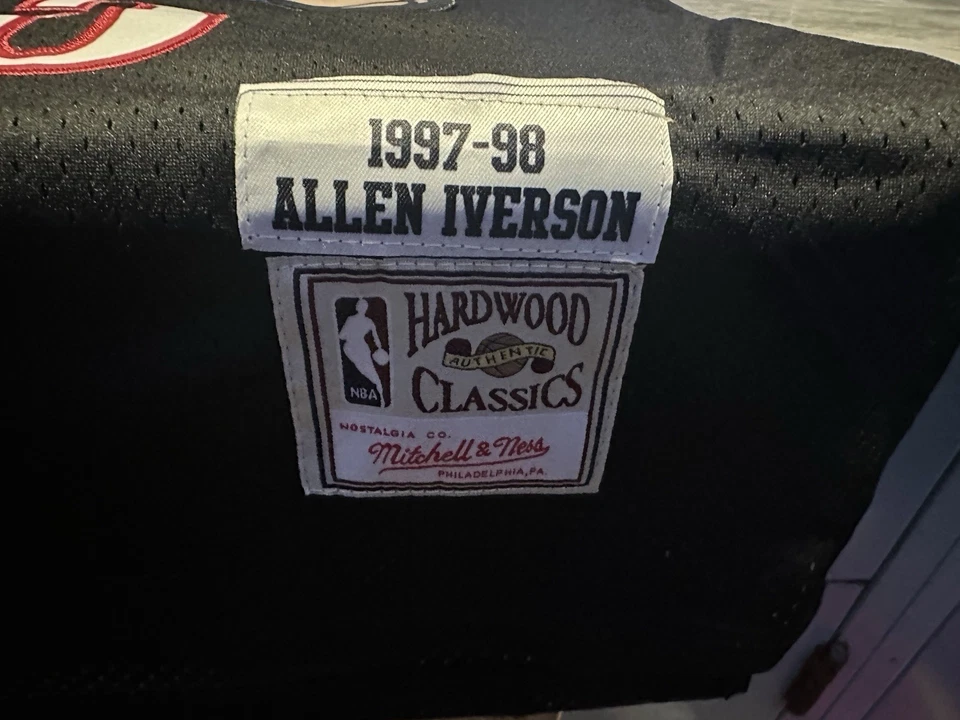 Camiseta deportiva Allen Iverson The Answer Philadelphia 76ers Sixers negra grande nueva con etiquetas para hombre Foto 2 de 3