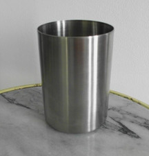 Edelmetall Becher m. Möbelschutz Stiftbecher Stifthalter Pokal Vase 10cm