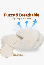 Women's White Faux Fur Slide Slippers Memory Foam Open Toe US 8 New Box