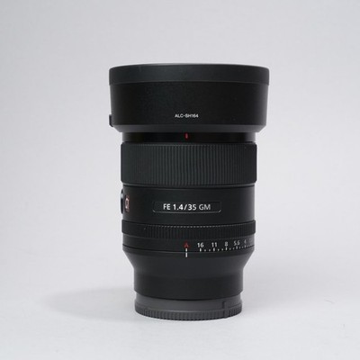 Sony FE 35mm f/1.4 GM - Excellent