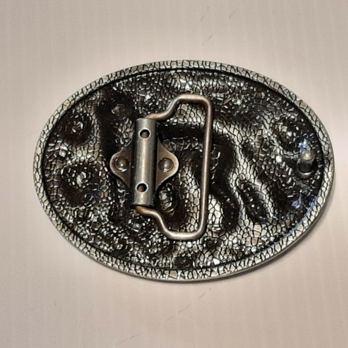 Silver Wolf Belt Buckle with Green and Red Stones Belt Buckle with Vintage Frog, Western Accessory – The Bold  main image 4