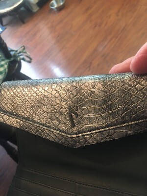 Vintage SILVER  Faux Snake Skin Wallet. Pockets Galore!! EUC- KOHLS