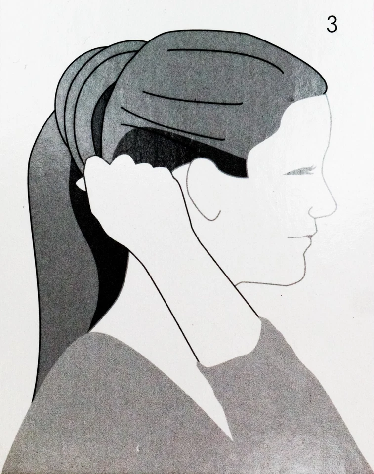 DARK GOLDEN BLONDE 14/26R Daisy Fuentes Secret Extension 10" Wire Pony Tail - Image 4 of 4