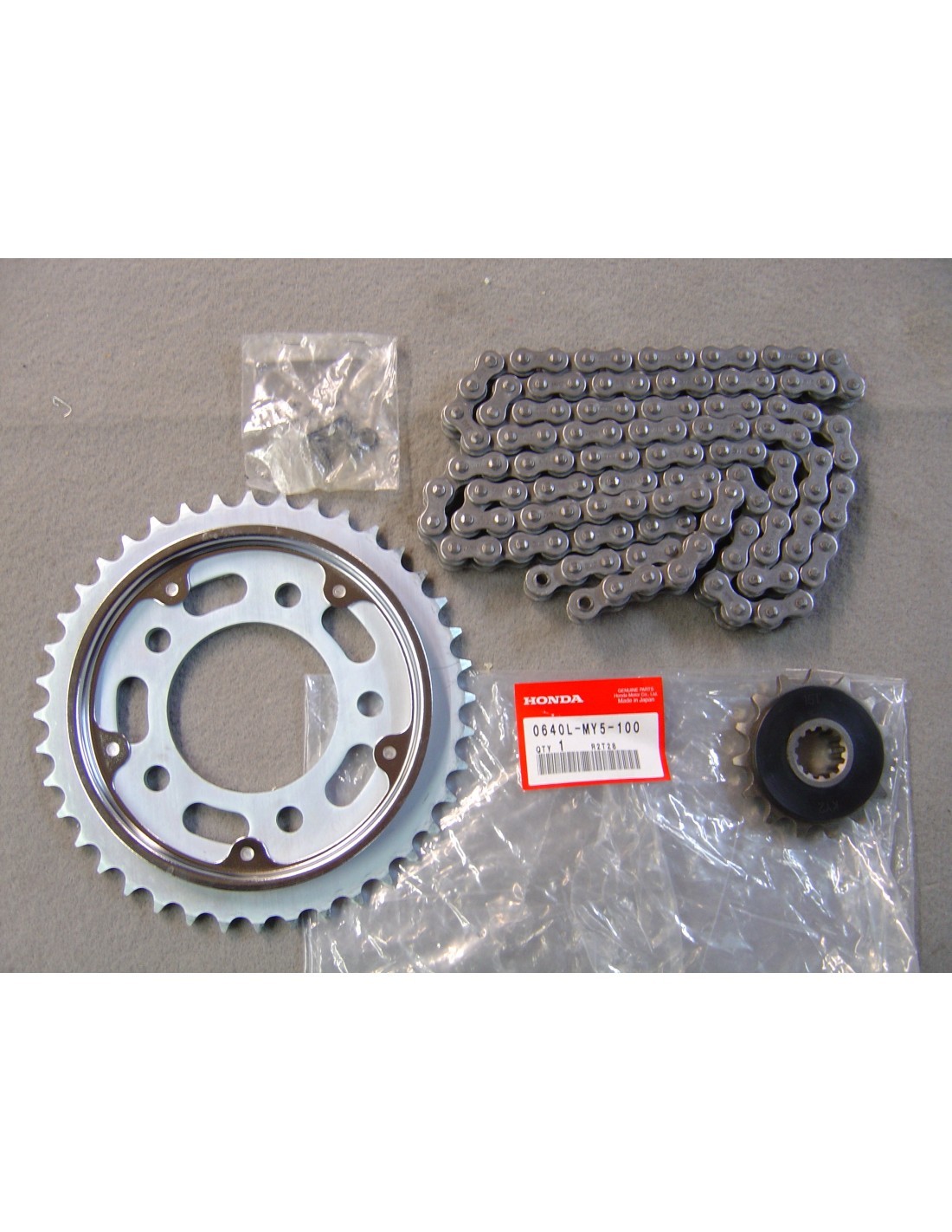 Kit chaine transmission 15x40 pour Honda CB500 1994-2003 référence 0640L-MY5-100