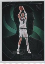 2024-25 Panini Silhouette Kristaps Porzingis #22 pe8