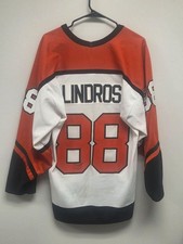 Eric Lindros Cards, Rookie Cards and Autographed Memorabilia Guide 43