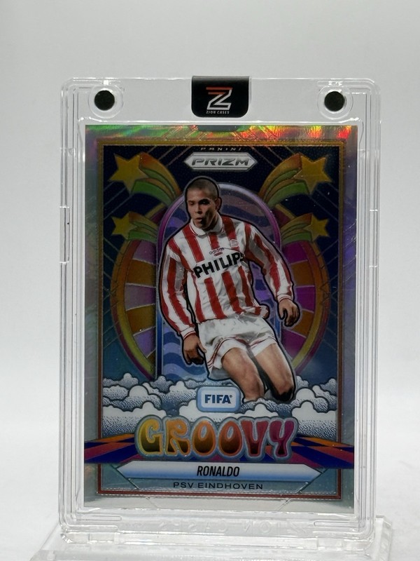 2025-26 Panini GROOVY Prizm (CASE HIT SSP) #15 RONALDO (PSV Eindhoven)