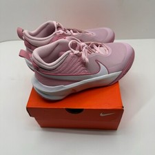 Big Kids' Nike Team Hustle D 10 Basketball Shoes, Size 5Y, New