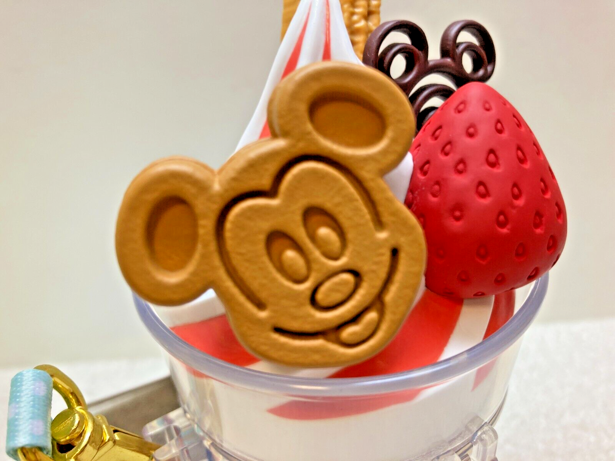 Japan Tokyo Disney Parfait Mickey Sweet Pop Mini Snack Case Waffle