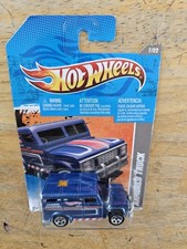 Hot Wheels ARMORED TRUCK, Blue; 2011 HW Video Game Heroes Series 7/22