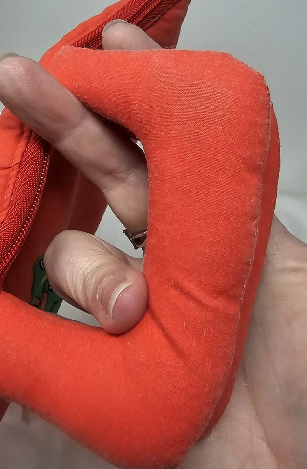 Little Rabbit's Christmas Fabric Interactive Adventure Storybook Sandvik Noruega Foto 4 de 4