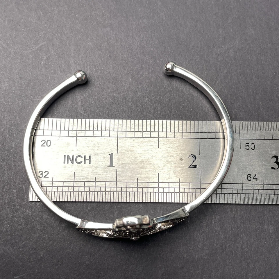 Pulseira Vivienne Westwood Kika Classic Saturn - Imagem 4 de 4