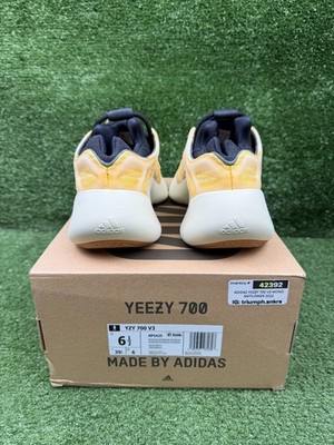 Size 6.5 - Adidas Yeezy 700 V3 Mono Safflower DS NEW 195743031807