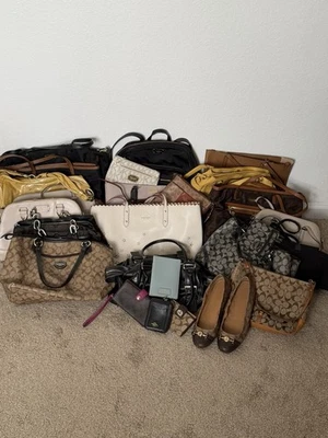 ①COACH バッグ まとめ売り 卸 Bulk Sale 35pcs 代行OK Pre-Owned