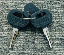 Saab 900 9000 Classic Oem Saab Logo Plastic Head Car Keys 3690373
