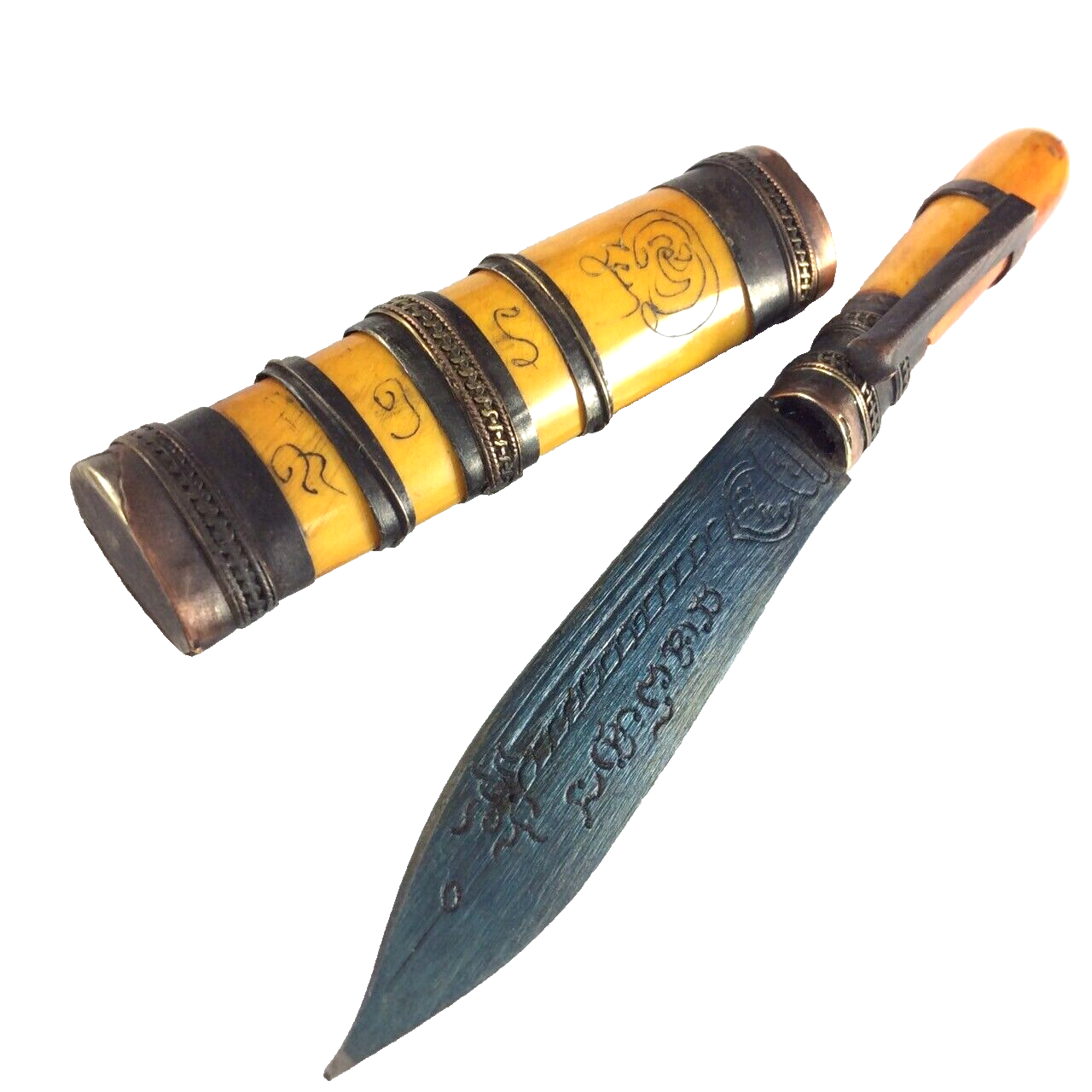 Rare LP Derm AMULET Knife STRONG Protection Unique Thai Spiritual Energy
