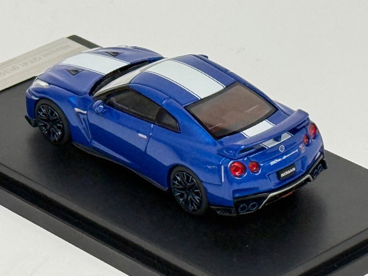 1/64 Motorhelix Nissan Skyline GT-R R35 50th Anniversary Edition