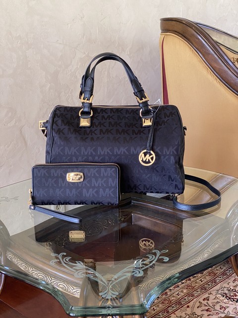 michael kors grayson large