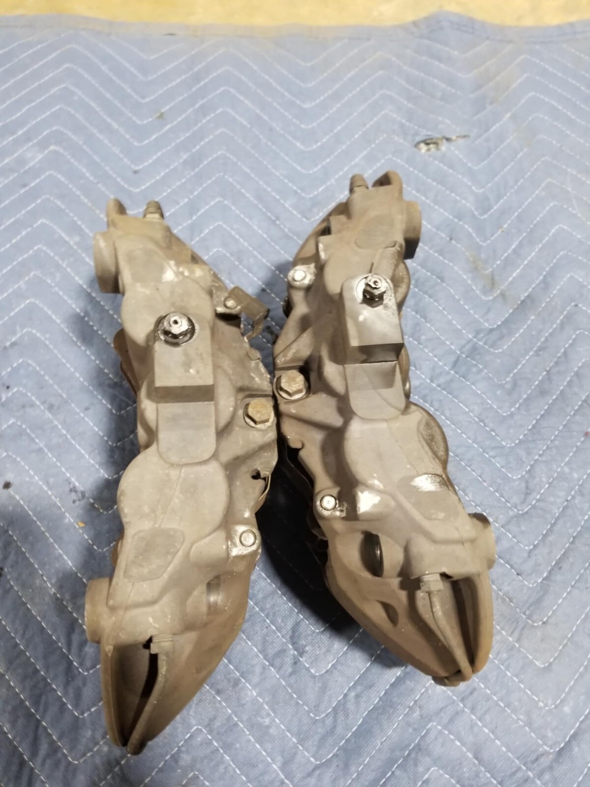 14-21 Maserati Ghibli Quatt Front Brembo Brake Caliper Shoe Carrier Set Oem #83