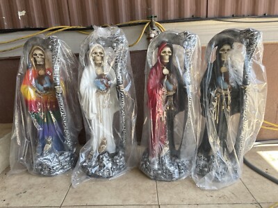 4 Santa Muerte Negra,blanca,rojo Con Negro, 7 Colores Casi 3 Pies De Alto