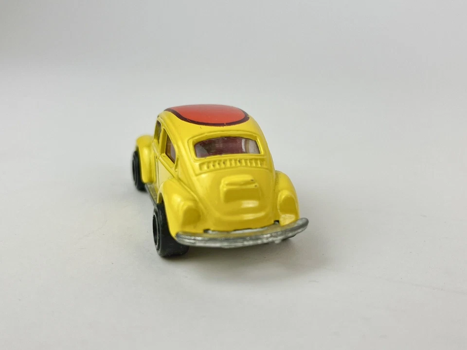 TOMY AMARILLO VOLKSWAGEN VW ESCARABAJO BUG COCHE FUNDIDO A PRESIÓN JAPÓN 1977 TOMY Foto 3 de 4