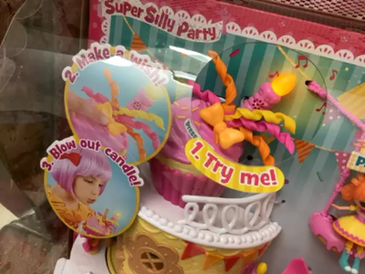 NEW LALALOOPSY ooSuper Silly Party MUSICAL CAKE PLAYSET For 3