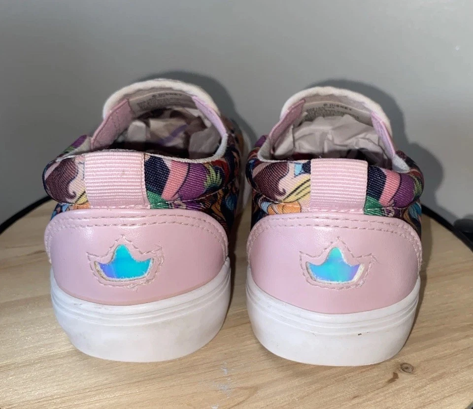 Disney Princess Size 6 Kids Slip On Canvas Sneaker Ground Up Shoes Girls Casual  - Image 4 of 4
