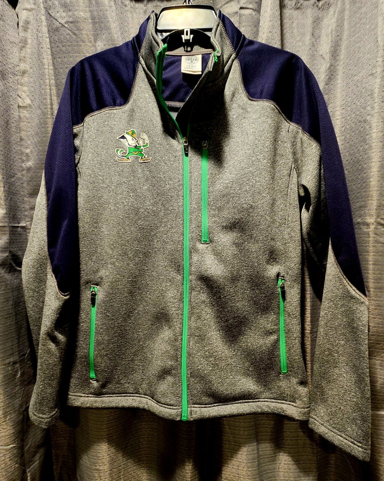 Norte Dame Gray Zip up light jacket by Rivalry Threads 91 sz small men’s
