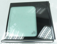MINI ONE D CLUBMAN / R55 / SEITENSCHEIBE SCHEIBE / hinten rechts / T&Uuml;R (BC127)