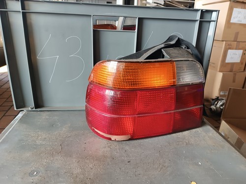 Original BMW 3er E36 Compact Rücklicht Rückleuchte hinten links