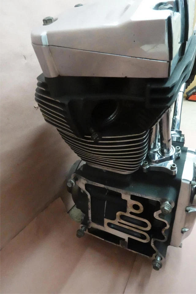 2007-2016 Harley Davidson Road Glide Complete Engine Motor - Image 3 of 4