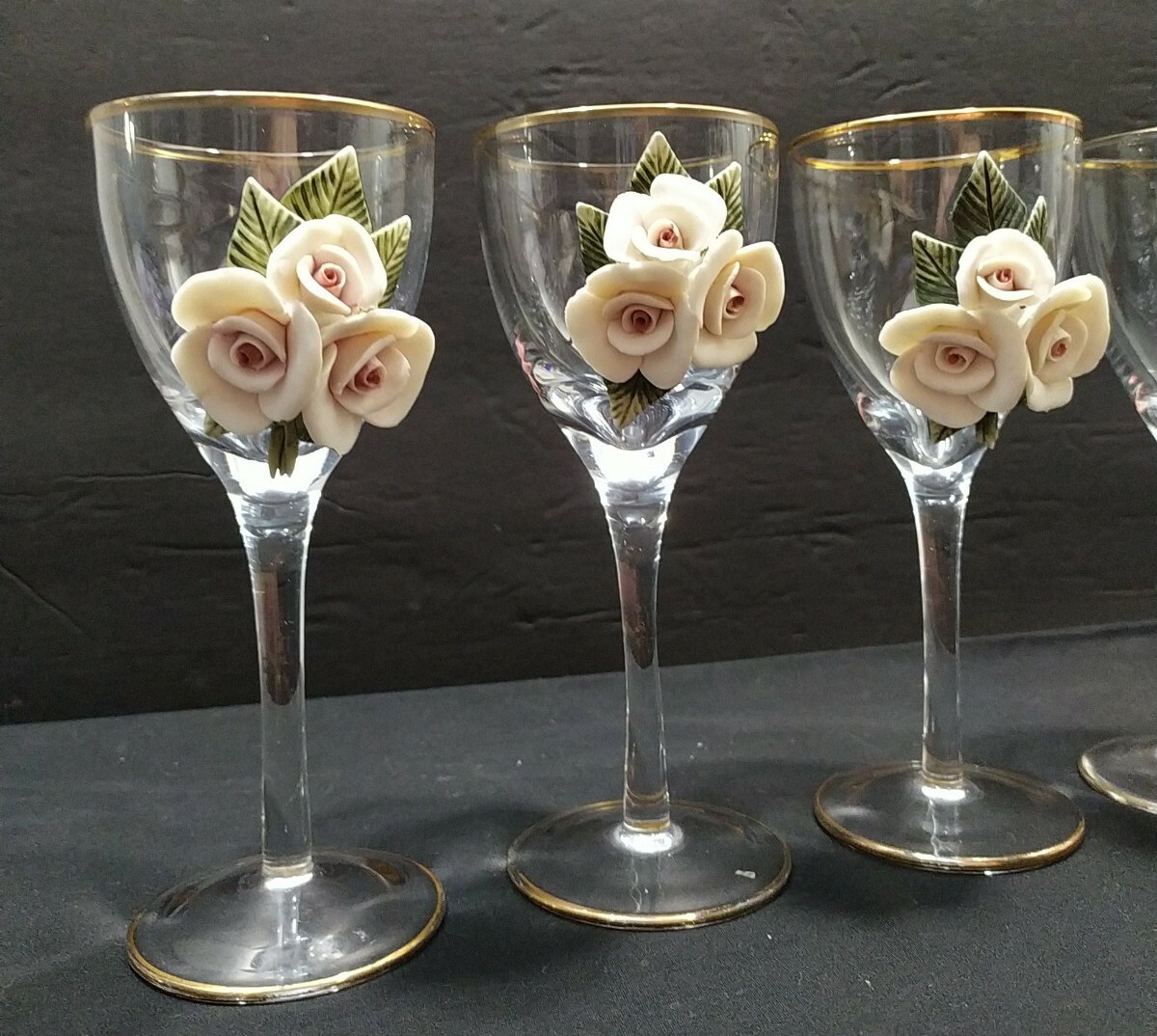 Vintage set 6 wine clear glasses gold rim white flowers ceramic